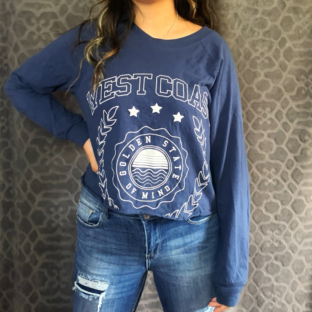 Dark blue West Coast long sleeve crop-top
